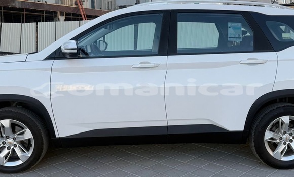 Buy Used Chevrolet Captiva White Car in Azaiba in Masqat Buy Used Chevrolet Captiva White Car in Azaiba in Masqat