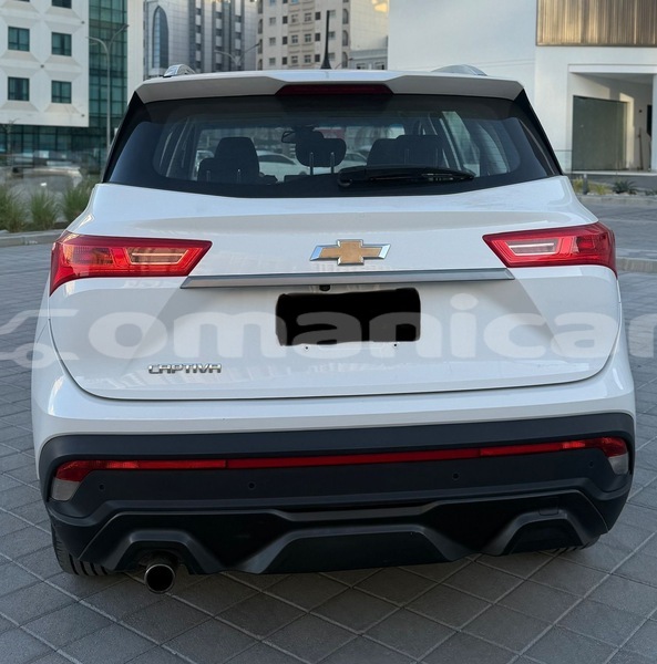 Big with watermark chevrolet captiva masqat azaiba 7560