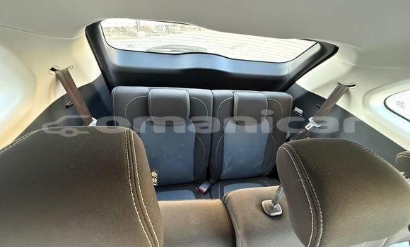 Buy Used Chevrolet Captiva White Car in Azaiba in Masqat Buy Used Chevrolet Captiva White Car in Azaiba in Masqat