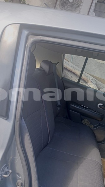 Big with watermark nissan versa masqat wadi al kabir 7563