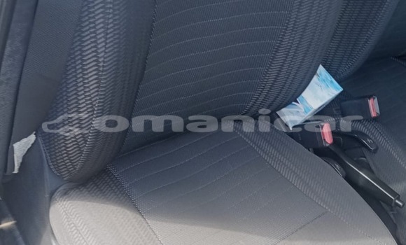 Buy Used Nissan Versa Silver Car in Wadi Al Kabir in Masqat Buy Used Nissan Versa Silver Car in Wadi Al Kabir in Masqat