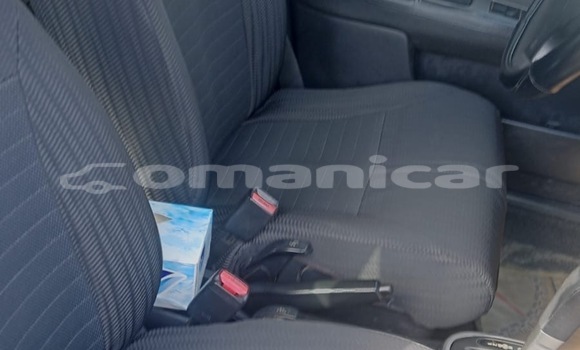 Buy Used Nissan Versa Silver Car in Wadi Al Kabir in Masqat Buy Used Nissan Versa Silver Car in Wadi Al Kabir in Masqat