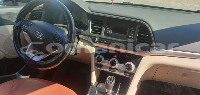 Big with watermark hyundai elantra masqat wadi al kabir 7564