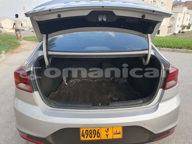 Big with watermark hyundai elantra masqat wadi al kabir 7564