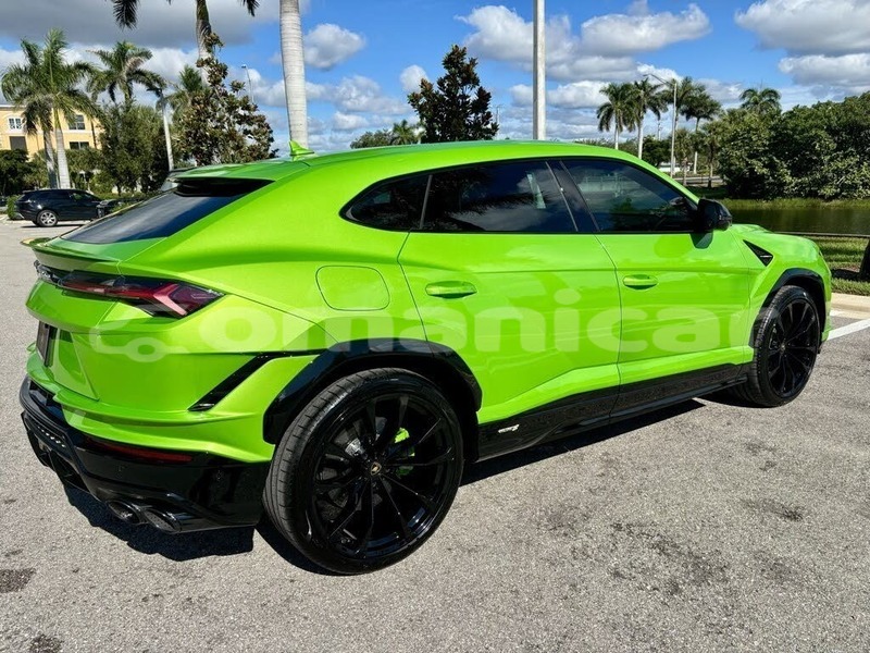 Big with watermark lamborghini urus al batinah al khuwair 7568