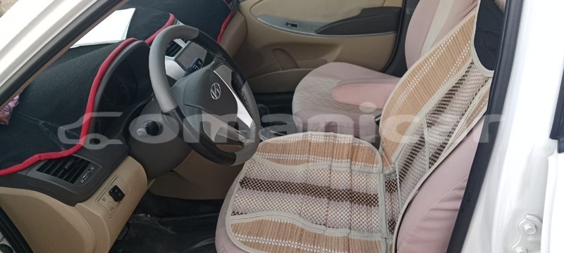 Big with watermark hyundai accent ash sharqiyah sur 7570