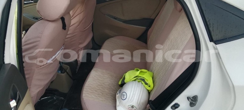 Big with watermark hyundai accent ash sharqiyah sur 7570