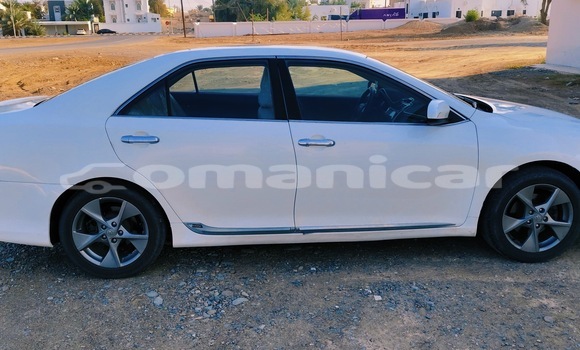 Buy Used Toyota Camry White Car in Suhar in al-Batinah Buy Used Toyota Camry White Car in Suhar in al-Batinah