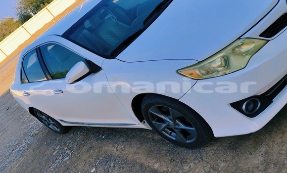 Buy Used Toyota Camry White Car in Suhar in al-Batinah Buy Used Toyota Camry White Car in Suhar in al-Batinah
