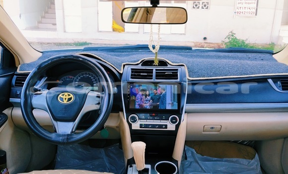 Buy Used Toyota Camry White Car in Suhar in al-Batinah Buy Used Toyota Camry White Car in Suhar in al-Batinah