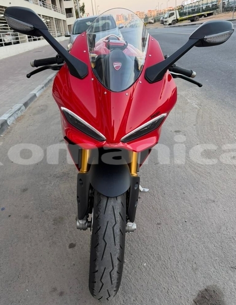 Big with watermark ducati panigale masqat muscat 7576