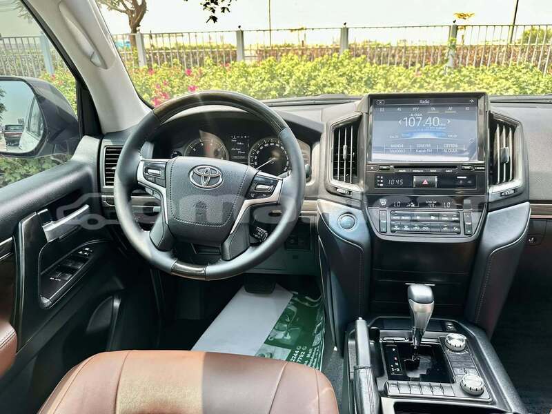 Big with watermark toyota land cruiser masqat masqat 7578