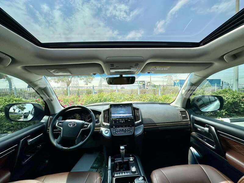 Big with watermark toyota land cruiser masqat masqat 7578