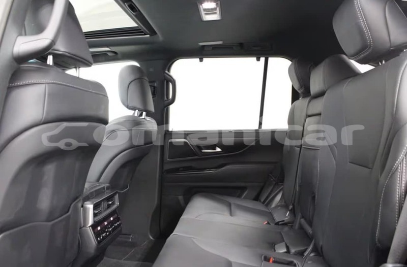 Big with watermark lexus lx masqat madinat qabus 7579