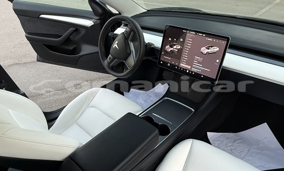 Buy Used Tesla Model 3 Other Car in Muscat in Masqat Buy Used Tesla Model 3 Other Car in Muscat in Masqat
