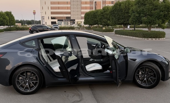 Buy Used Tesla Model 3 Other Car in Muscat in Masqat Buy Used Tesla Model 3 Other Car in Muscat in Masqat