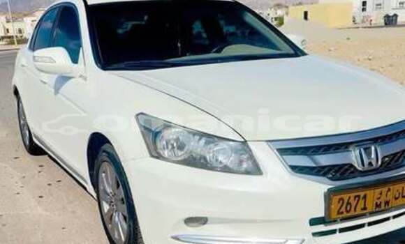 Buy Used Hyundai Accent Other Car in al–Masna'ah in al-Batinah