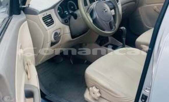 Buy Used Kia Rio Other Car in al–Masna'ah in al-Batinah Buy Used Kia Rio Other Car in al–Masna'ah in al-Batinah