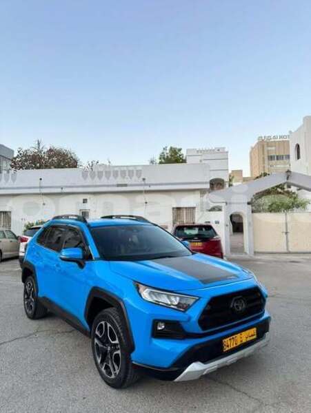 Big with watermark toyota rav4 al batinah al khuwair 7604
