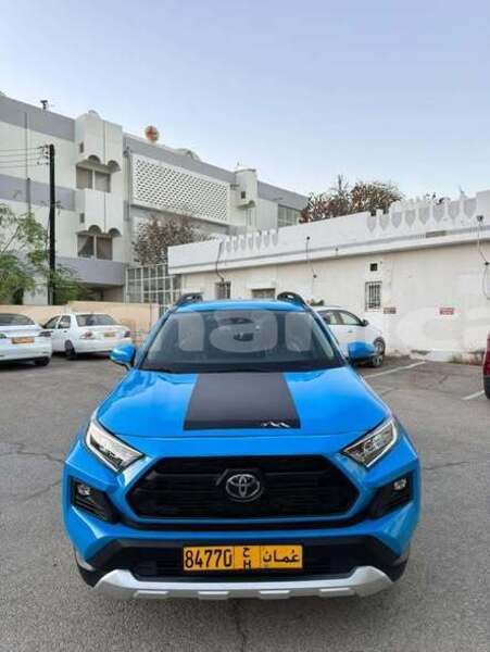 Big with watermark toyota rav4 al batinah al khuwair 7604