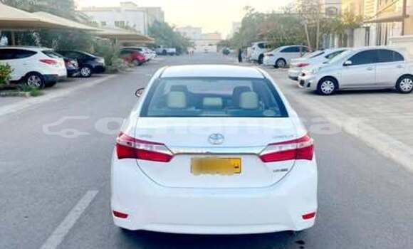 Buy Used Toyota Corolla Other Car in al–Masna'ah in al-Batinah Buy Used Toyota Corolla Other Car in al–Masna'ah in al-Batinah