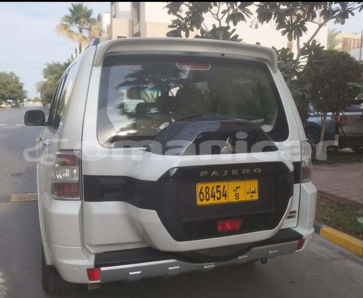 Big with watermark mitsubishi pajero al batinah ar rustaq 7633