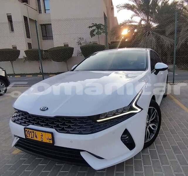 Big with watermark kia k5 al batinah al khuwair 7638