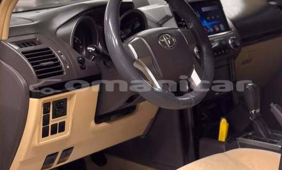 Buy Used Toyota Prado White Car in al–Mudaybi in ash-Sharqiyah Buy Used Toyota Prado White Car in al–Mudaybi in ash-Sharqiyah