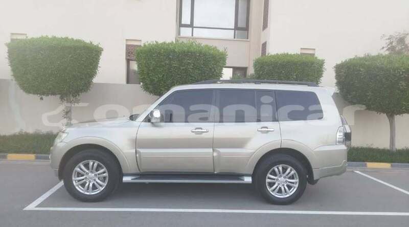 Big with watermark mitsubishi pajero al batinah al masna ah 7647