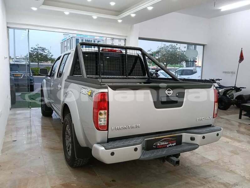 Big with watermark nissan frontier ash sharqiyah al mudaybi 7656