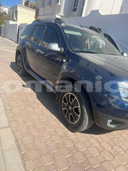 Big with watermark renault duster al batinah barkah 7663