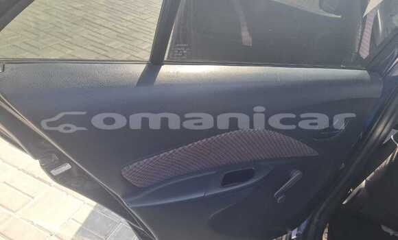 Buy Used Toyota Yaris Blue Car in Muscat in Masqat Buy Used Toyota Yaris Blue Car in Muscat in Masqat