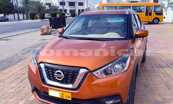 Buy Used Nissan Kix Brown Car in as–Sib in Masqat