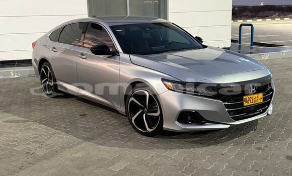 Buy Used Honda Accord Silver Car in Saham in al-Batinah Buy Used Honda Accord Silver Car in Saham in al-Batinah