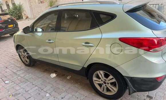 Buy Used Hyundai Tucson Other Car in al–Buraymi in adh-Dhahirah