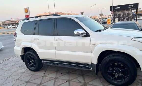 Buy Used Toyota Prado Other Car in al–Khaburah in al-Batinah Buy Used Toyota Prado Other Car in al–Khaburah in al-Batinah
