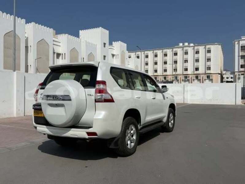 Big with watermark toyota prado al batinah al khaburah 7689