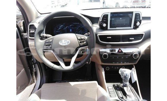 Buy Import Hyundai Tucson Other Car in Import - Dubai in Dhufar Buy Import Hyundai Tucson Other Car in Import - Dubai in Dhufar