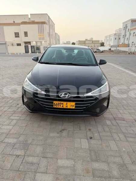 Big with watermark hyundai elantra al batinah al khaburah 7692