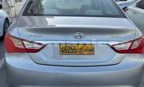 Buy Used Hyundai Santa Fe Other Car in al–Khaburah in al-Batinah Buy Used Hyundai Santa Fe Other Car in al–Khaburah in al-Batinah