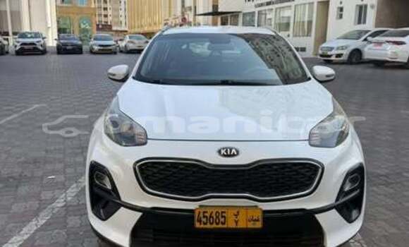 Buy Used Kia Sportage Other Car in al–Khaburah in al-Batinah