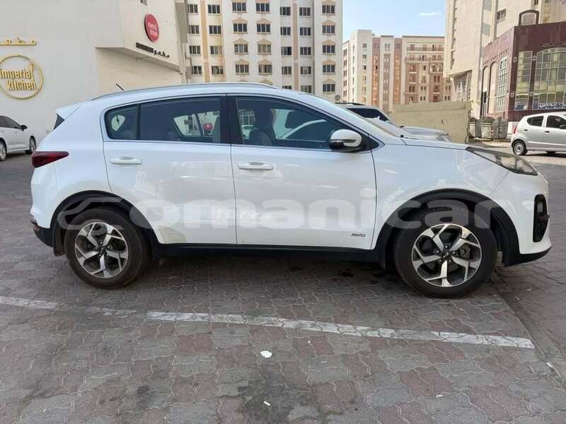 Big with watermark kia sportage al batinah al khaburah 7699