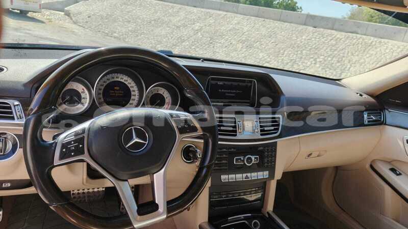 Big with watermark mercedes viano masqat muscat 7709