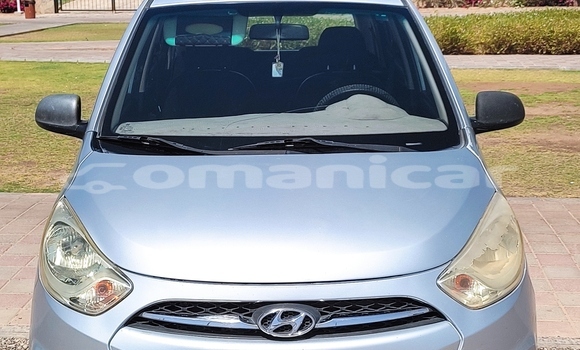 Buy Used Hyundai i10 Silver Car in Muscat in Masqat Buy Used Hyundai i10 Silver Car in Muscat in Masqat