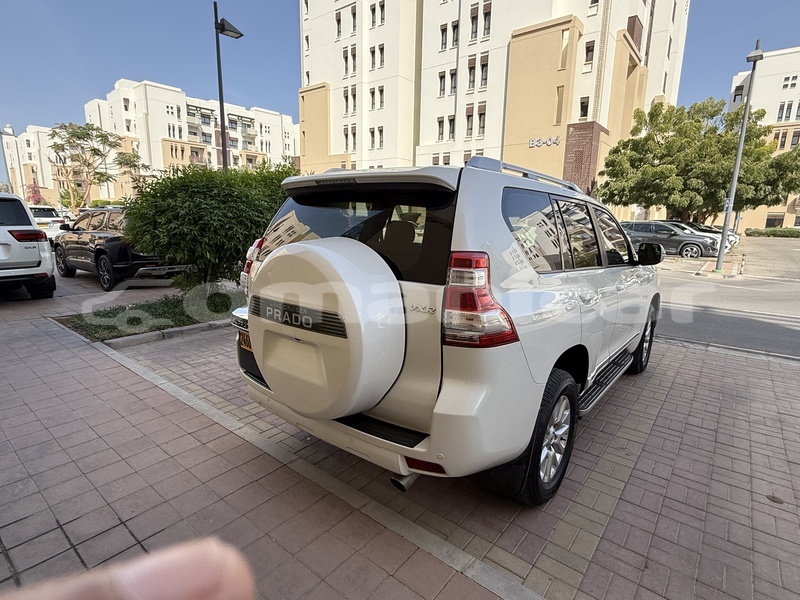 Big with watermark toyota prado masqat muscat 7712