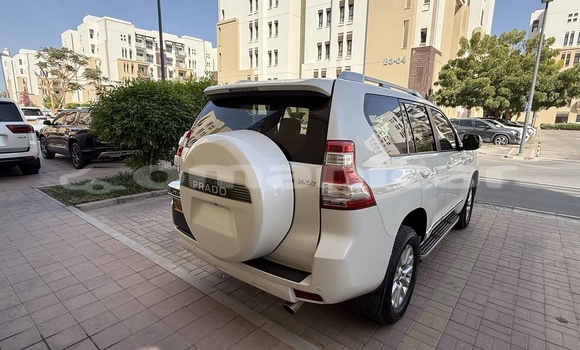 Buy Used Toyota Prado White Car in Muscat in Masqat Buy Used Toyota Prado White Car in Muscat in Masqat