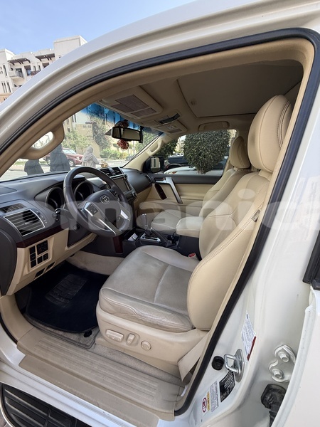 Big with watermark toyota prado masqat muscat 7712
