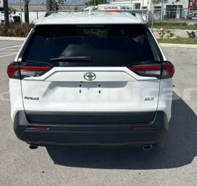 Big with watermark toyota rav4 masqat masqat 7713