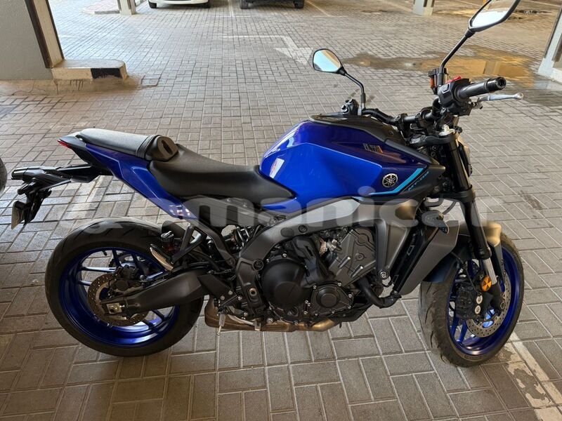 Big with watermark yamaha mt masqat muscat 7714