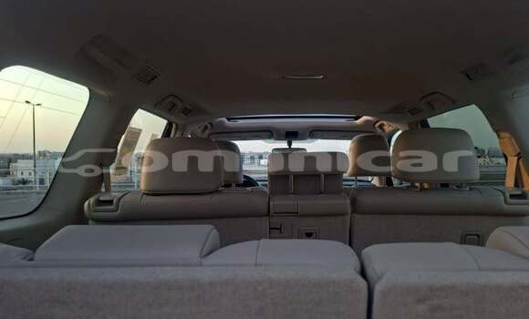 Buy Used Toyota Prado White Car in Muscat in Masqat Buy Used Toyota Prado White Car in Muscat in Masqat